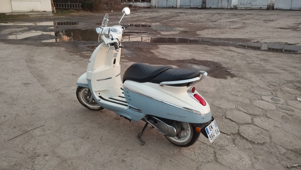 Peugeot Django 50 2T z 2017r retro Vespa