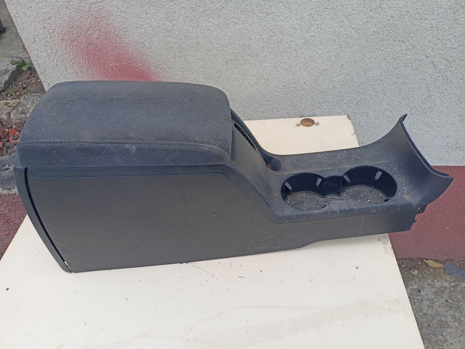 Podłokietnik VW passat B5 Lift