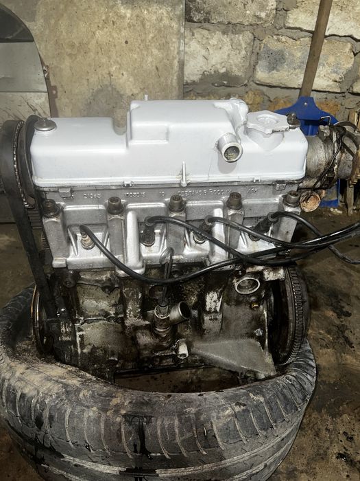 Двигатель 2109 в хорошем состоянии