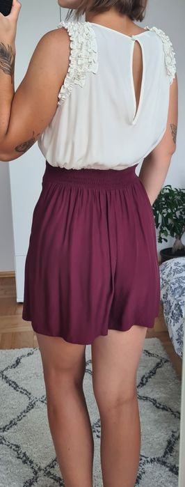 Kombinezon krótki z krótkimi spodenkami ecru bordo Miss Selfridge M 38