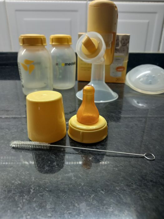 Bomba de extração de leite materno de marca Medela