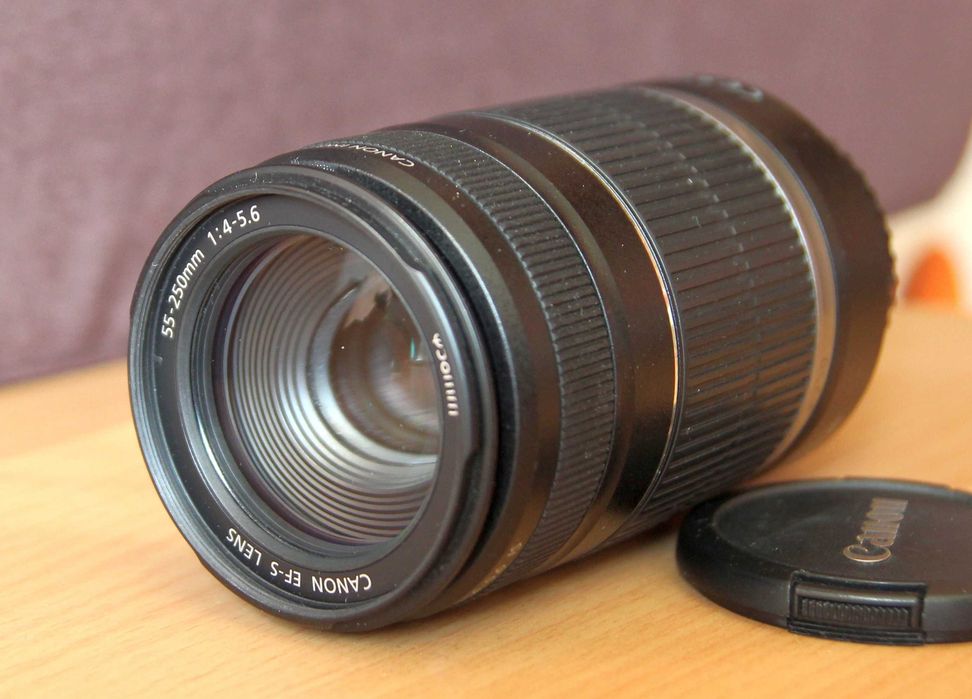 Продам об'єктив Canon Ef-s 55 - 250 IS