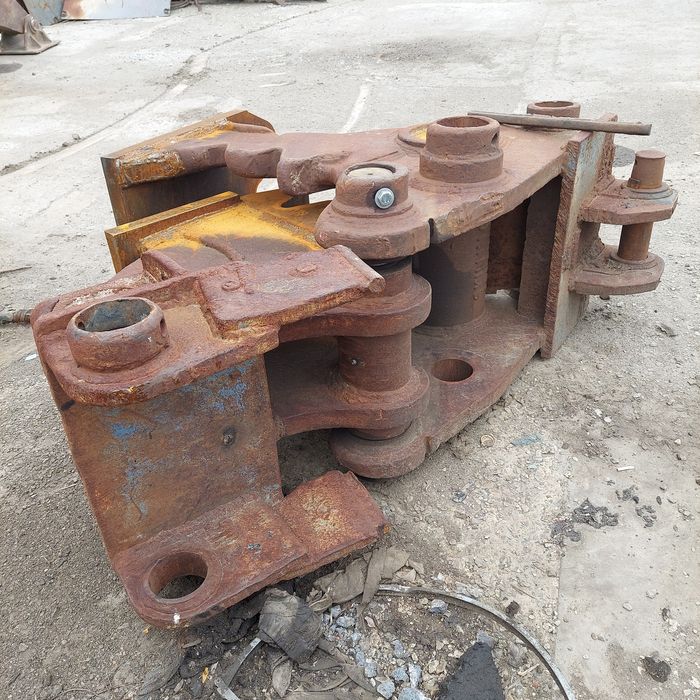 Продам гидроножницы на экскаватор