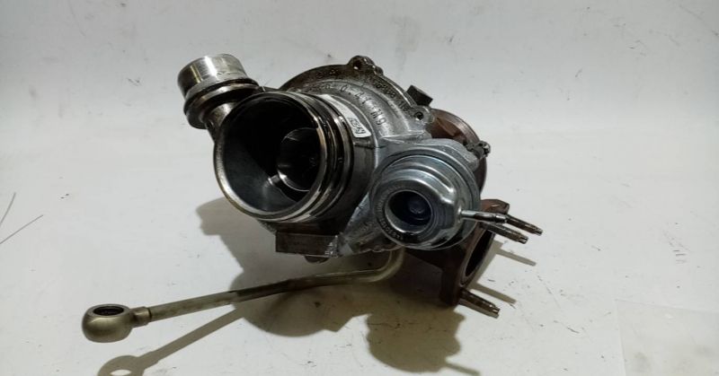 Turbo / compressor VOLVO V40 Hatchback