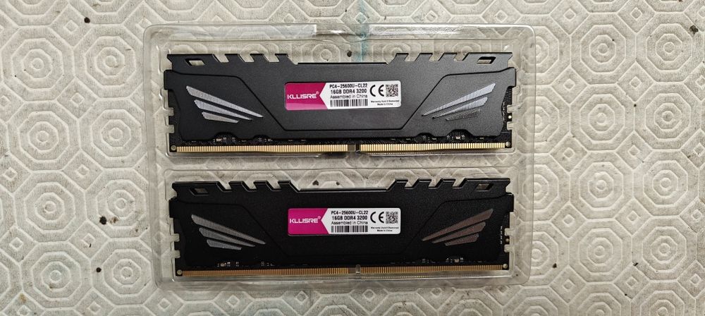 2 Memórias RAM 16gb ddr4