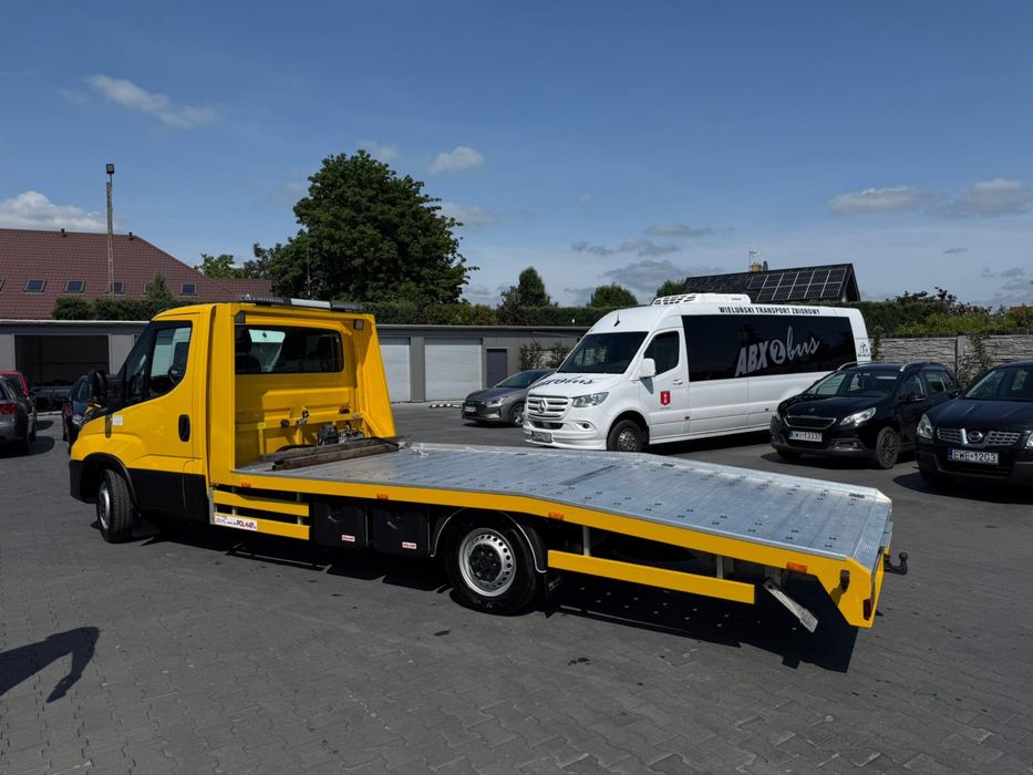 Wynajem lawety autolawety IVECO DAILY
