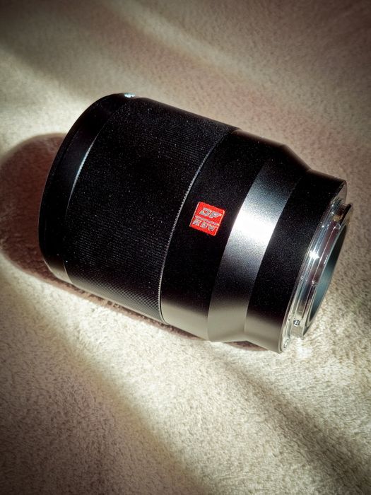 viltrox af 85mm f/1.8   Nikon Z mount