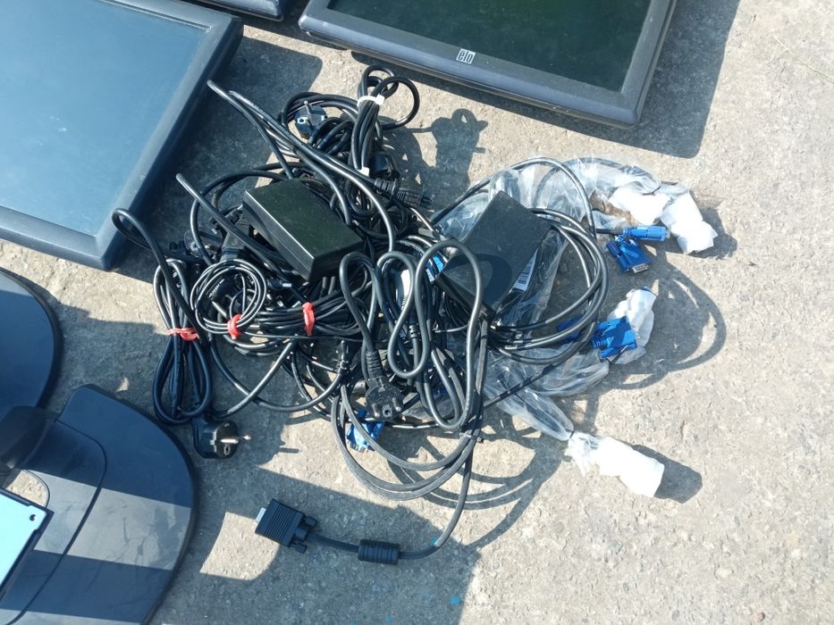 Монітори POS. Elo, Neovo 17 сенсорні, тачскрін