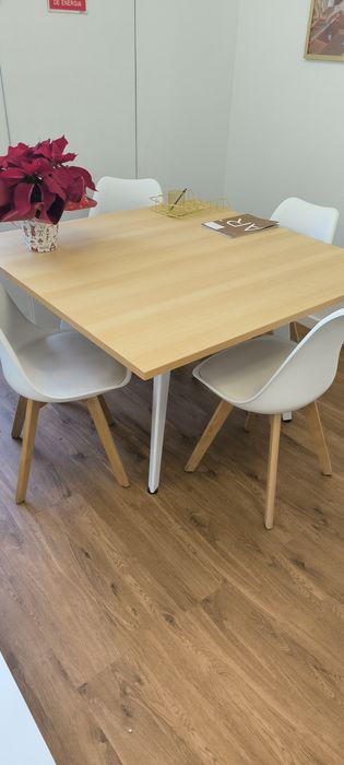 Mesa Reuniões/trabalho
