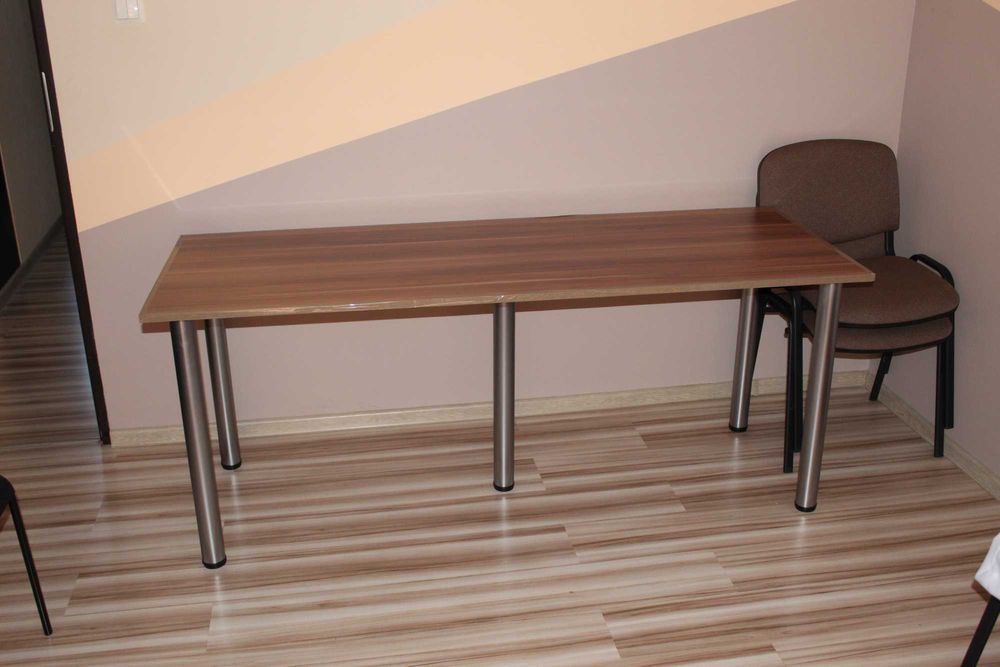 Stół z płyty meblowej, nowe nogi 60x710mm