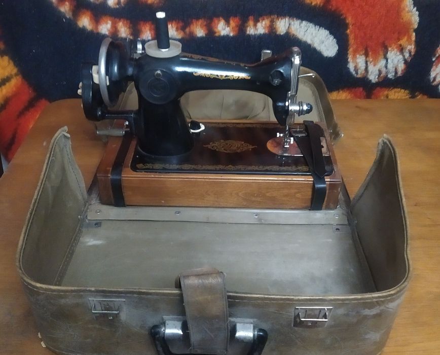 Швейна машинка Подольск - 2М