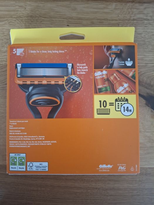 Maszynka Gillette Fusion 5 + 10 dodatkowych wkładów
