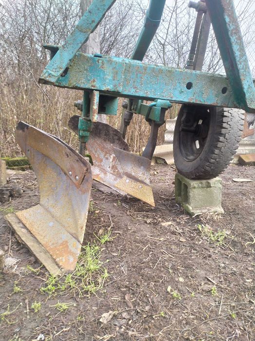 Продам плуг плн 2-35