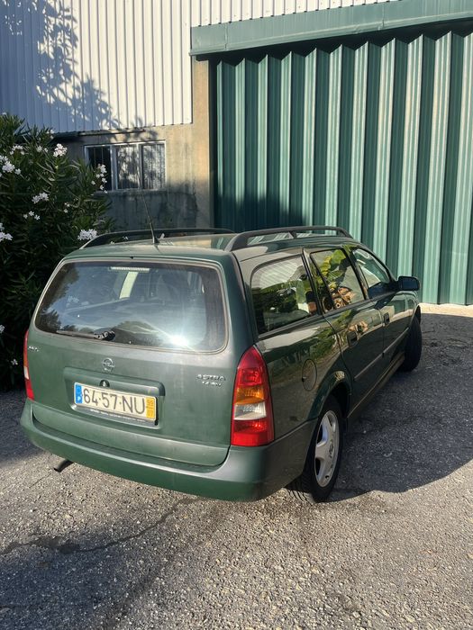 Opel astra caravan1.4 .16V Gasolina ano 1999