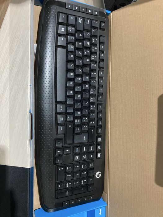 Conjunto teclado +rato sem fios HP