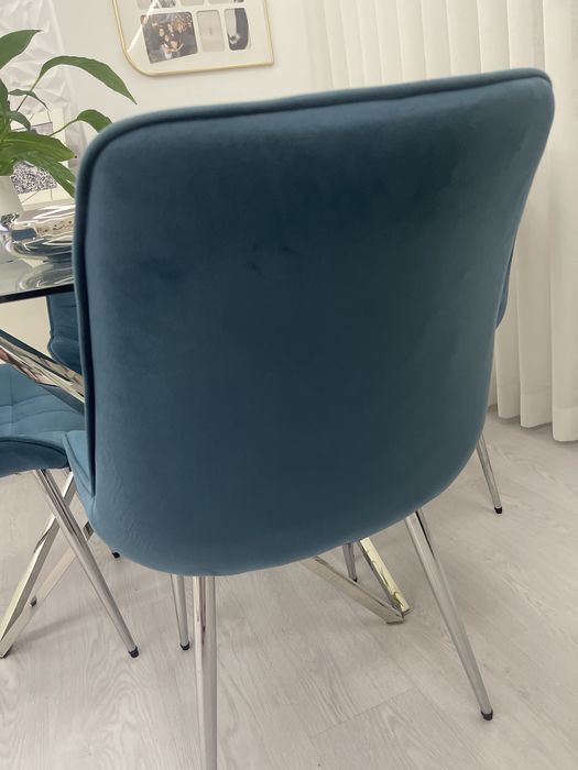 Mesa de vidro com cadeiras Nova