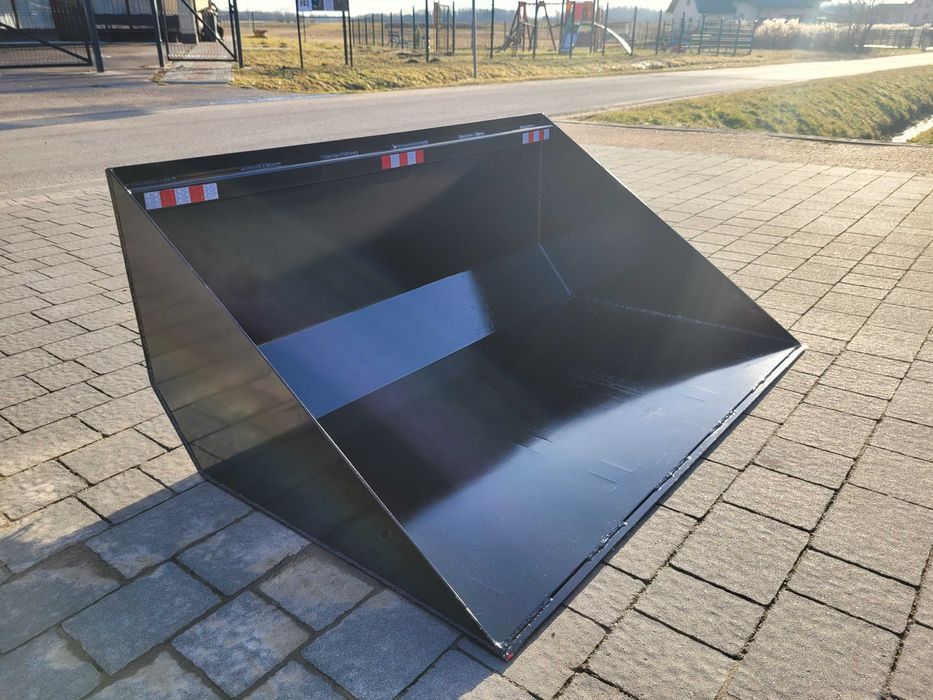 Łyżka/ łycha na tył ciągnika/ MINI traktorka KUBOTA ISEKI YANMR C330