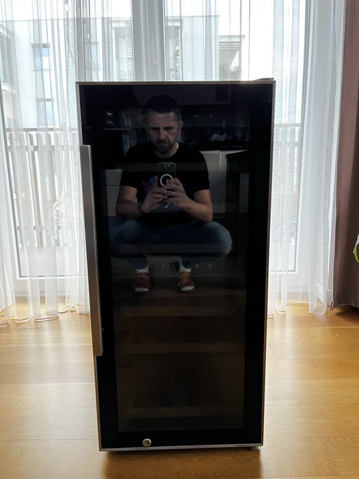 Winiarka La Sommeliere ECS25.2Z uszkodzona na części