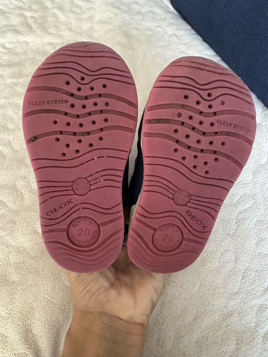 Buty niemowlęce Geox 20