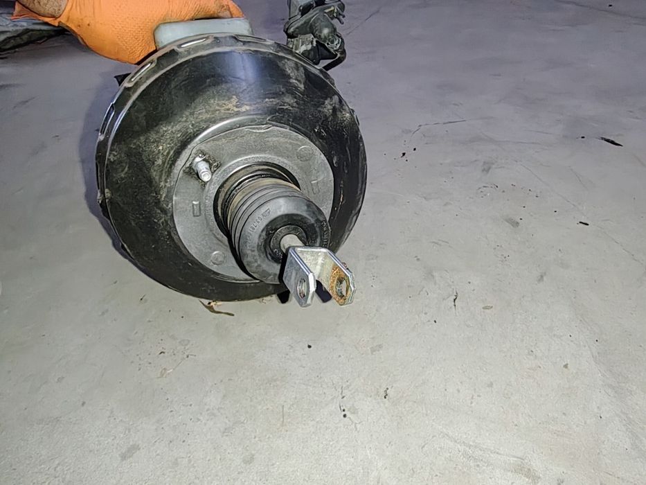 BMW E87 serwo pompa hamulcowa 6.785.644 i inne