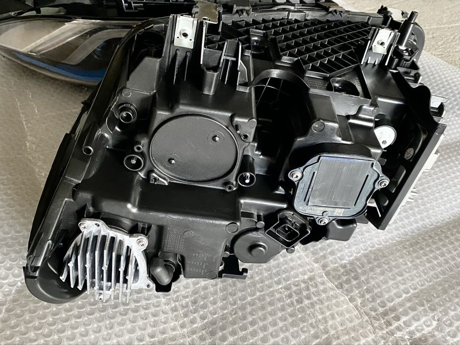 Фари BMW 5 G30 LCI Комплект з блоками Розборка БМВ Г30