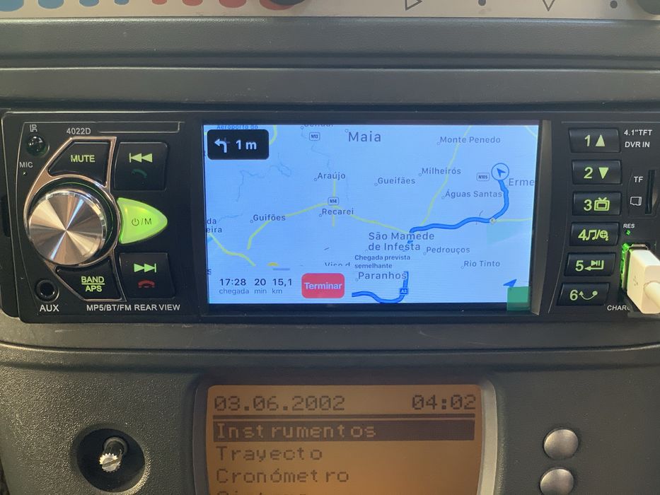 Rádio Universal Auto 1Din -Pode ver GPS/ Youtube/ Waze etc Com Micro pada Chamadas/ Bluetooth NOVO
