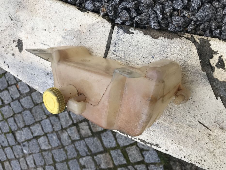 Depósito de água Micra