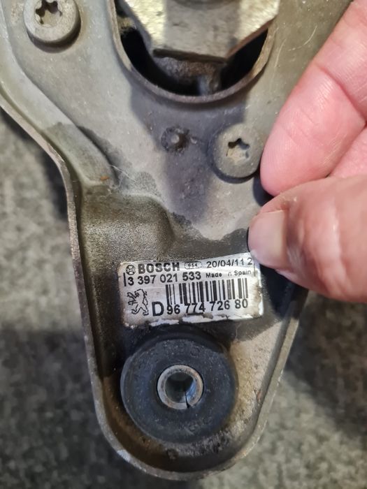 Моторчики двірників Peugeot 508 Пежо