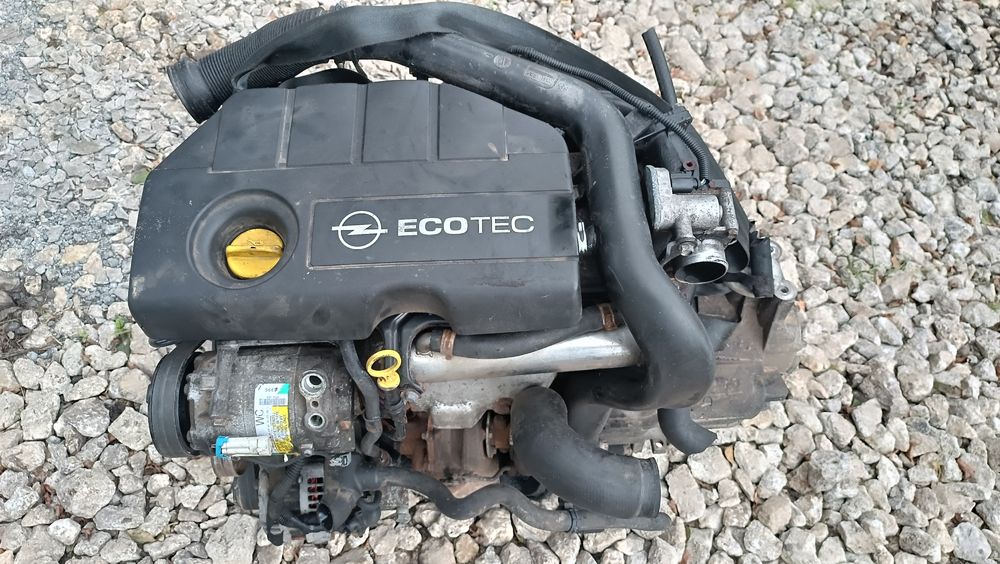 Двигун Мотор Двигатель Опель Астра Opel Astra Zafira 1.7 CDTI