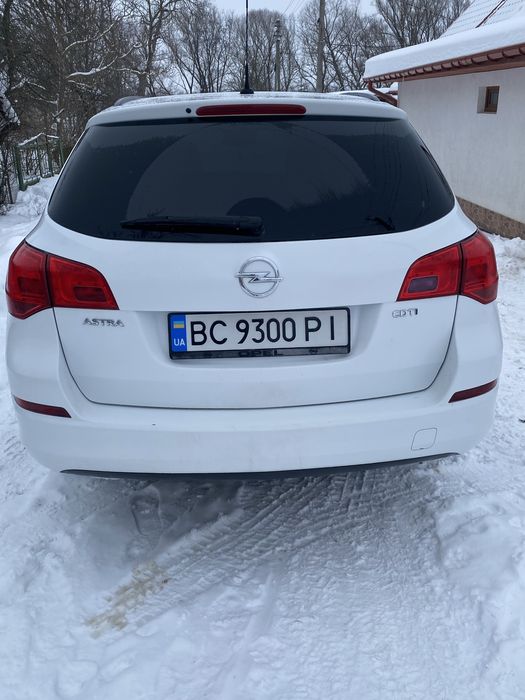 Авто в хорошому стані, вкладень не потребує