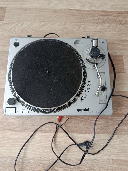 Gramofon Gemini xl 300