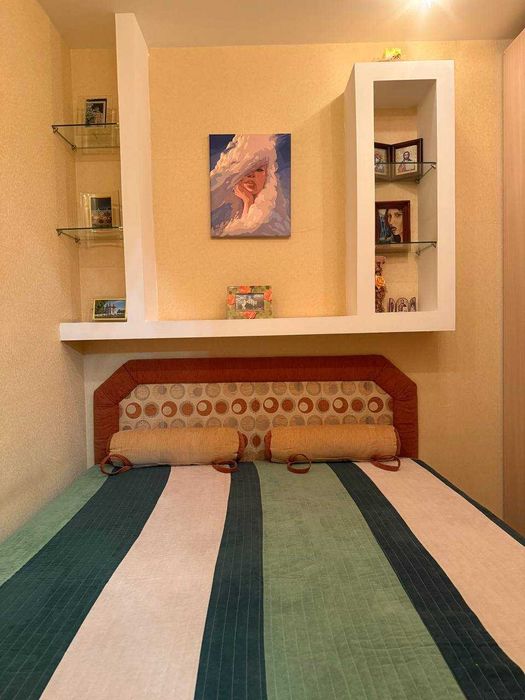 Здається в оренду однокімнатна квартира-студія, район Площі!