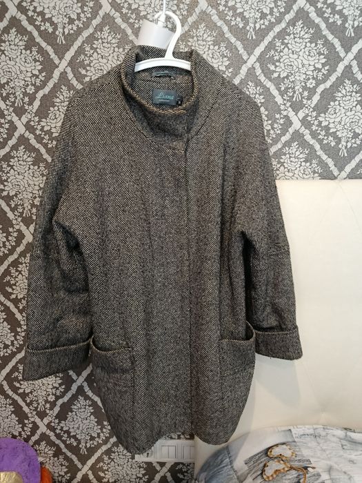 Пальто демісезонне