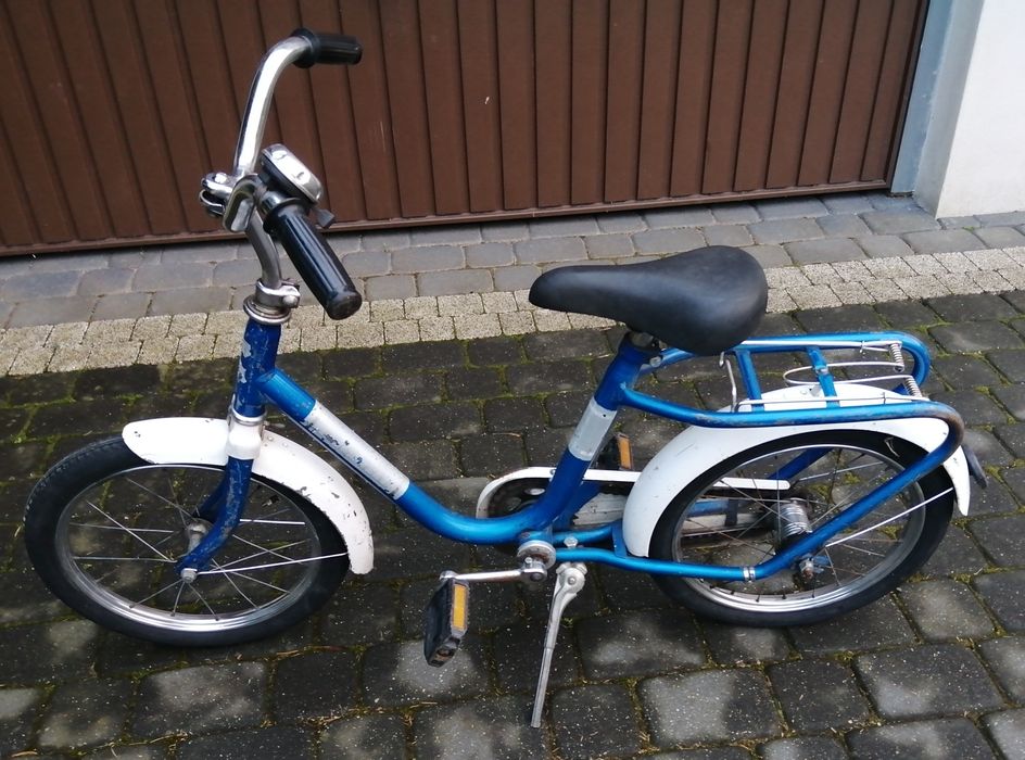 Rowerek UNIVERSAL 16 C