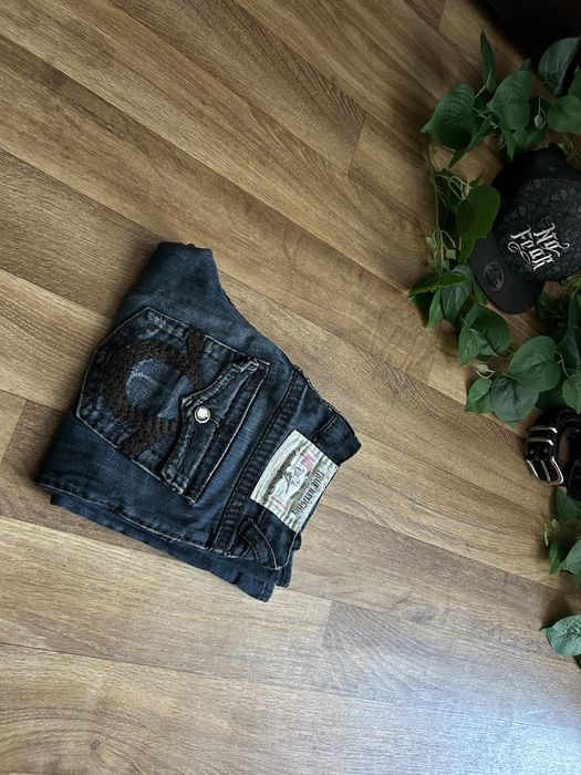 Джинсы True Religion