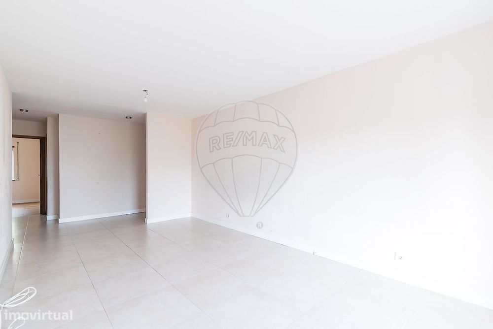 Apartamento T2 para arrendamento