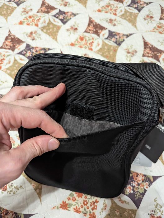 Сумка Samsonite - XBR Tablet Crossover 9.7 4.5L Black