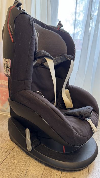 Автокрісло дитяче Maxi Cosi tobi
