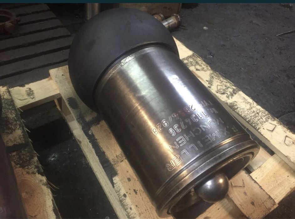 Regeneracja siłowników hydraulicznych Penta HYVA George Nummi Edbro