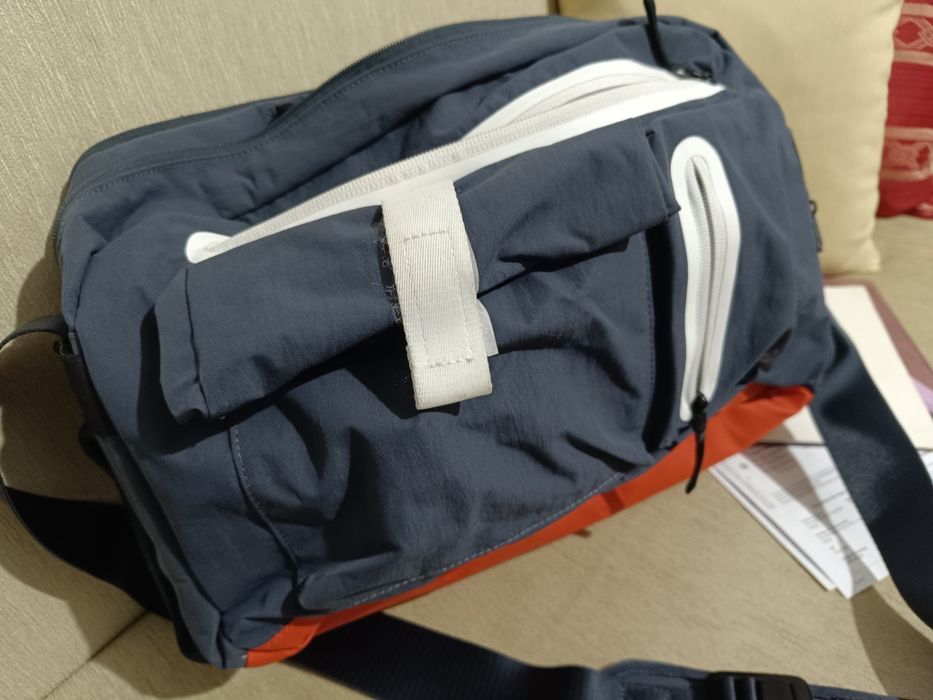 Mala/mochila usada ( impecável).