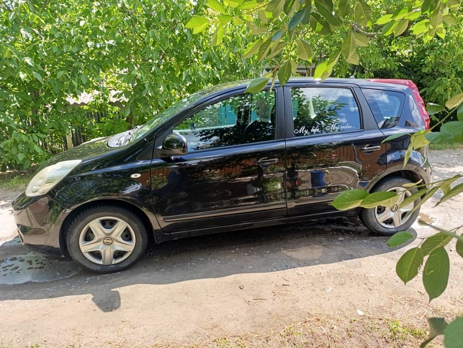 Продам Nissan Note 2009
