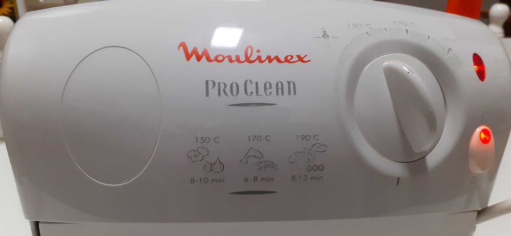 Fritadeira Moulinex ProClean - estado quase novo