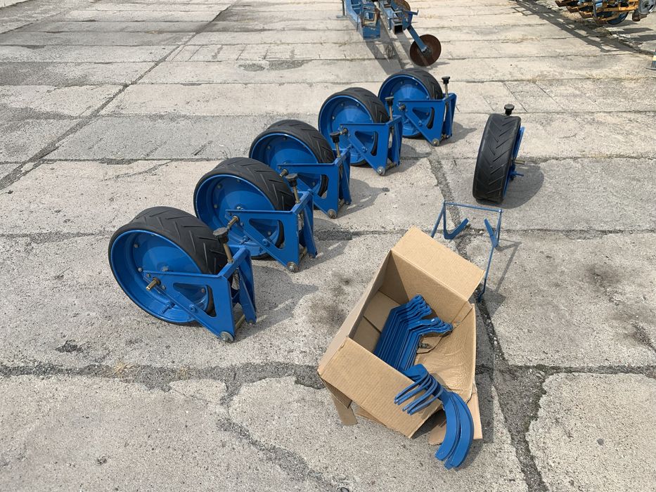 Koła zagarniające - dociskające do siewnika Kleine Multicorn