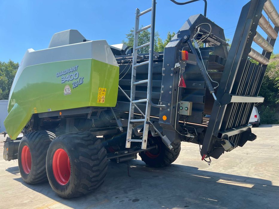Прес- підбирач тюковий Claas Qvadrant 3400, 2007