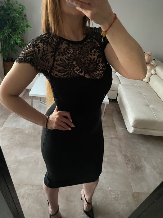 Bandażowa midi sukienka z koronką, dobra na S i M