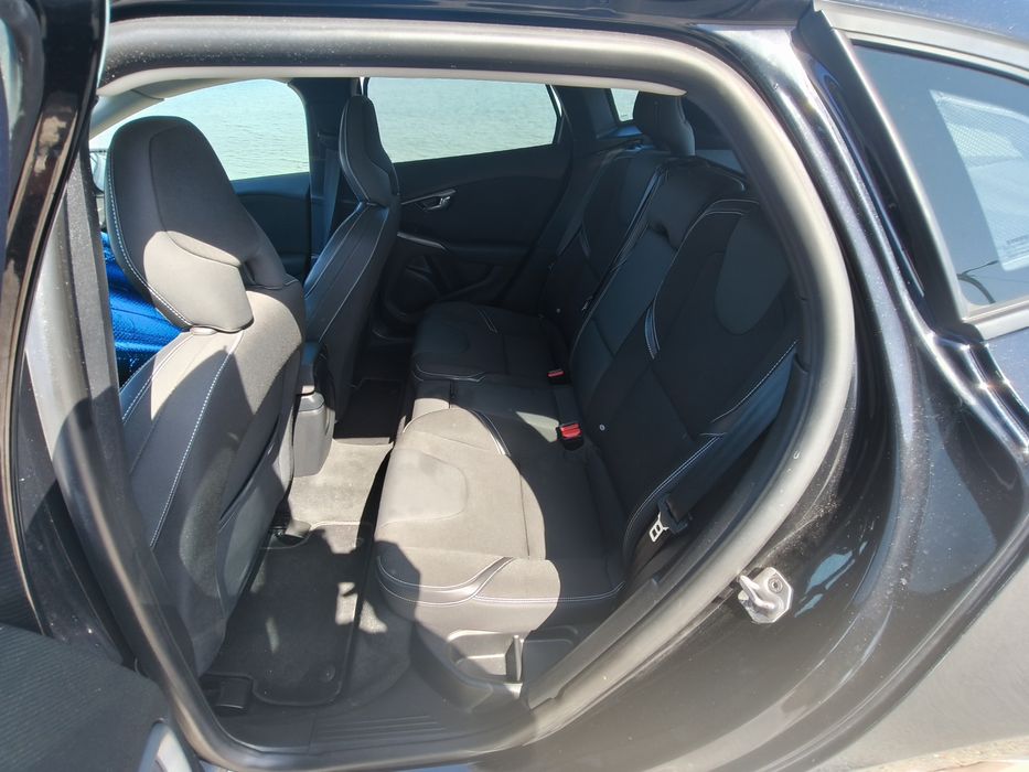 Volvo V40 em excelente estado