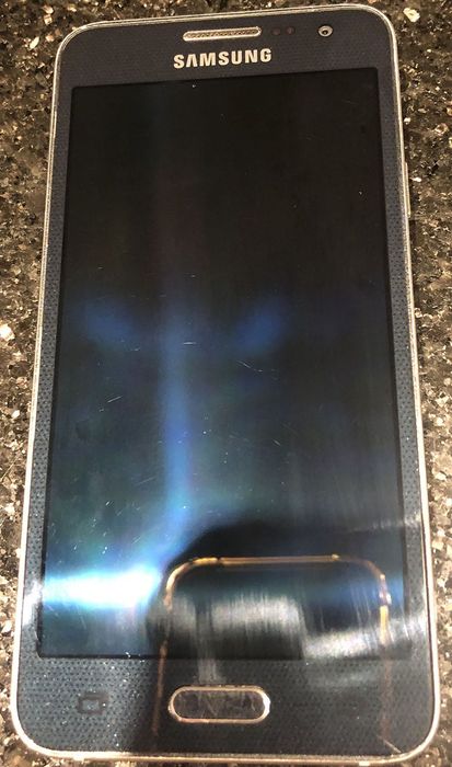 Samsung Galaxy A3 SM-A300FU 16GB dobry stan