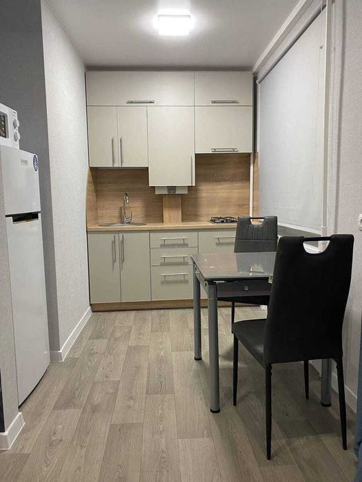 Продаж 2кмн в центрі міста! (111-737-909)