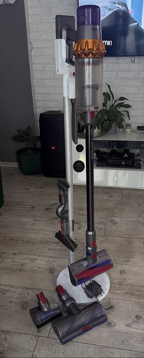 Dyson V 15 detect absolut.