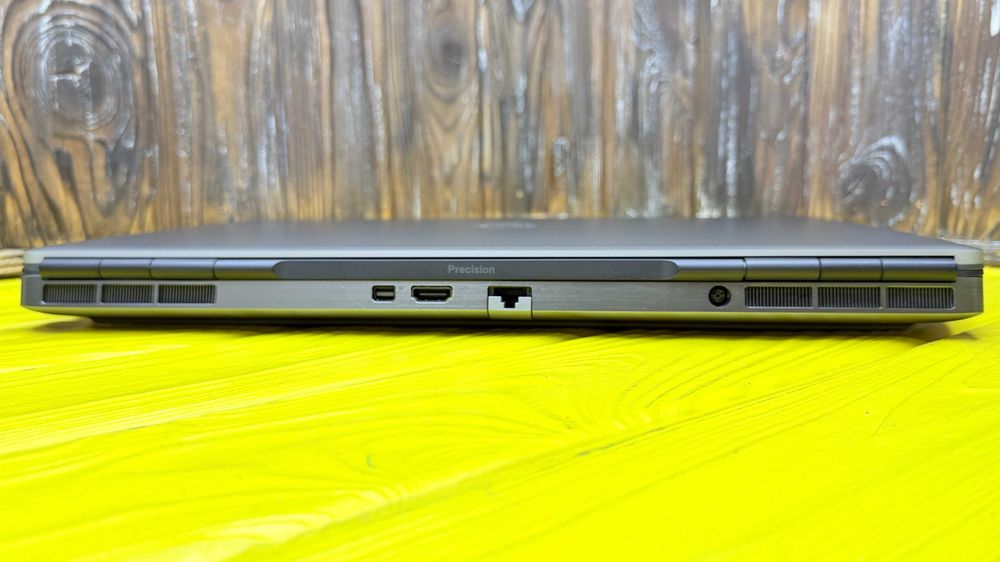Супер Ціна! Потужний Професійний Ноутбук Dell Precision 7560 /Core i7-11850H/Quadro T1200 4 GB